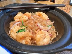 干逼麻虾粉丝煲-彩蝶谷美食廊·粤式经典南番顺·铁板烧烤泰风味(广州长隆酒店)