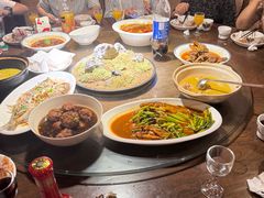 -穿越时尚餐厅(英武中路店)