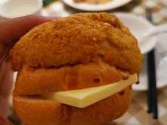-新大咀港式茶餐厅(宝山万达店)