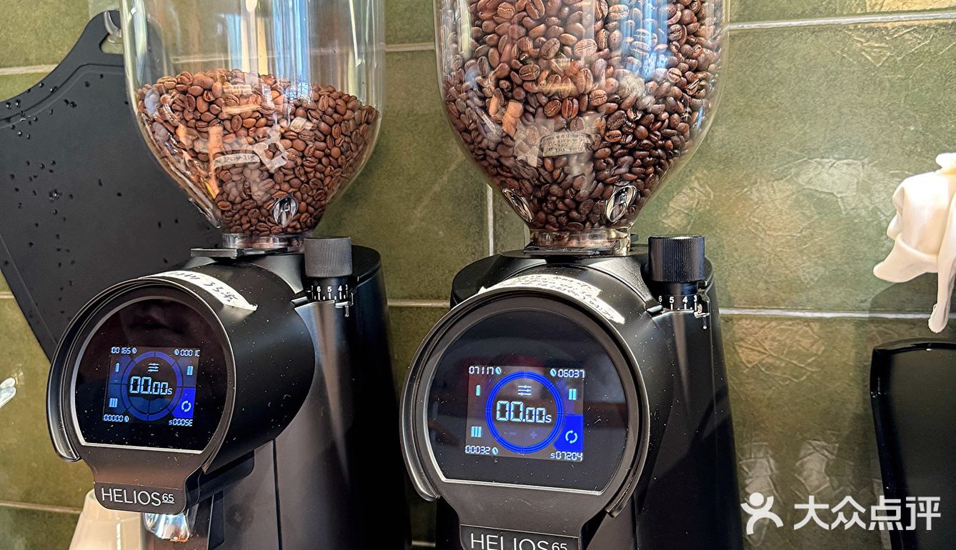 新街口的这家店好像是我小时候的梦想之一～