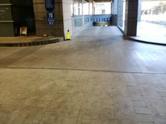 入口-清华科技园-停车场