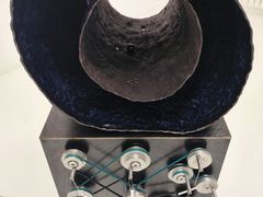 -胶囊画廊