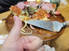 -Dragon Pizza•圆脸龙披萨·牛排餐厅