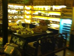-蜜蜂家的红茶馆(华府店)