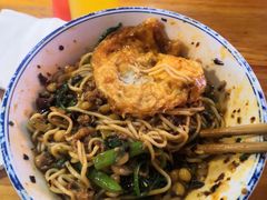 -车沾巷·重庆老味豌杂面