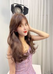 -3·3HAIR SALON