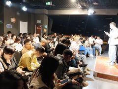 -喜剧部落脱口秀(三里屯工体店)