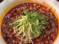 -顺水湾·牛肉牛杂火锅(驾鹤店)