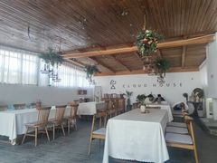 大堂-云里小坐·小院里·团建·宴请·下午茶(三圣乡店)