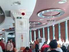 -荣誉国际酒店-云顶旋转餐厅