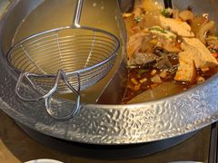 -左庭右院鲜牛肉火锅(金山万达店)