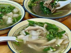 -大众跷脚牛肉馆·非遗传承单位(峨眉山店)