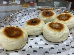 -沁屋面包店(人民东路店)