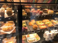 -星巴克(杭州西湖银泰1F店)