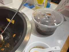-鲁员外地锅鸡地锅鱼(古墩路店)