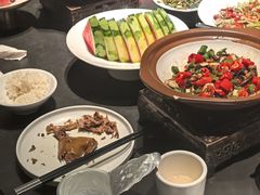 -鸽子侯·家宴·平价海鲜(市图书馆店)