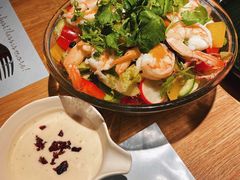 脆甜鲜虾沙拉-幸薈飯堂