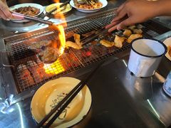 -马路牙子烧烤音乐酒馆(望京店)