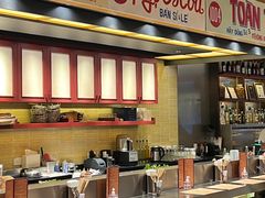 -Cô Thành Restaurant