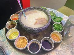 -浩海火燒雲傣家菜(芮欧百货店)