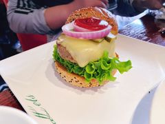 芝心牛肉汉堡-Lets burger非常汉堡·环球风味(蓝色港湾店)