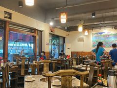 大堂-肖肖酸萝卜鱼火锅(总店)