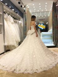 点击看大图 露背-予白婚纱礼服馆