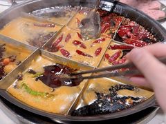 -铜元老码头鳝鱼火锅