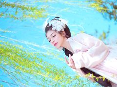 -九月鹰飞汉服摄影工作室