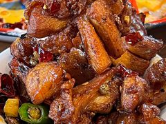 -炉小二铜锅牛蛙•川湘菜(三里屯店)