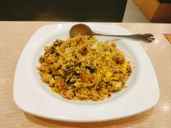 -佰搭果·广式茶餐厅(西华路店)