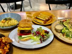 -HELLO 27 意面·沙拉·帕尼尼