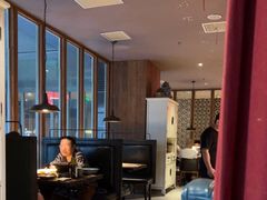 大堂-青年公社烤鸭(青年路店)