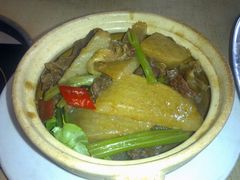 萝卜牛腩煲-来自潮州牛肉店(华强北店)