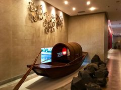 -八府香鸭·啫啫煲(华山路店)