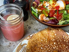 虾仁牛油果沙拉-RAC BAR(安福路店)