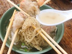 传统手工云吞面-兴兴旺·冬瓜盅·啫啫煲(西华路店)