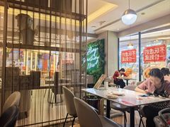 -必胜客(东部星悦天地店)