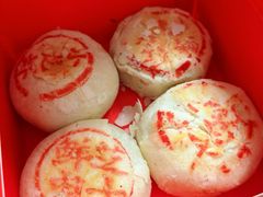 -HOT CRUSH趁热集合·现烤面包(环球港店)