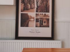-Cafe Villa