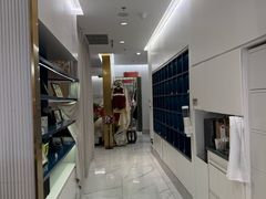 -海马体照相馆(环贸iapm大师爱情店)