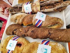 -哈尔滨秋林食品有限责任公司(秋林公司店)