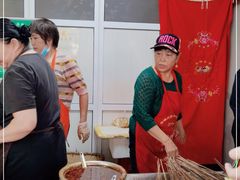 -老鼓楼麻辣烫夹馍