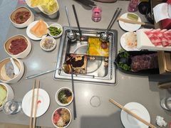 -海底捞火锅(旭辉MALL店)
