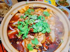 牛腩牛杂煲-沙胆彪炭炉牛杂煲(上海日月光广场店)