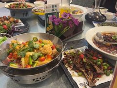 -花溪雨·森林餐厅(石基店)