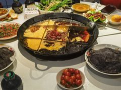 -岗上渣渣老火锅(两路口店)