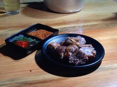 -乔岩保应烧烤店