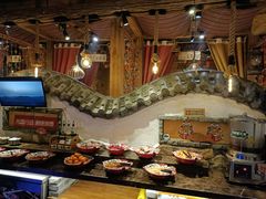 -老牌坊云南鱼豆花火锅(爱建店)