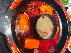 -三江两海老火锅(北京首店)